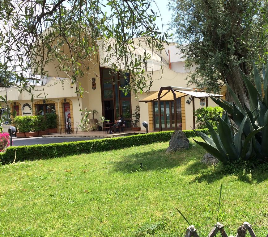 Hotel Il Cavaliere Sarno Exterior photo